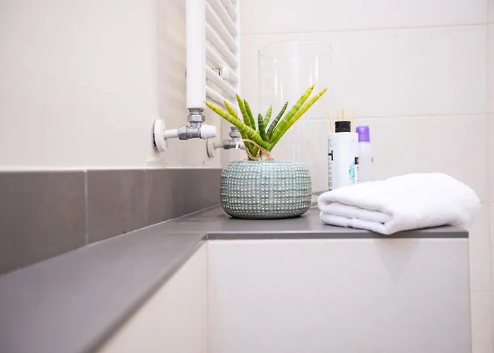 Deluxe Spanish Steps *