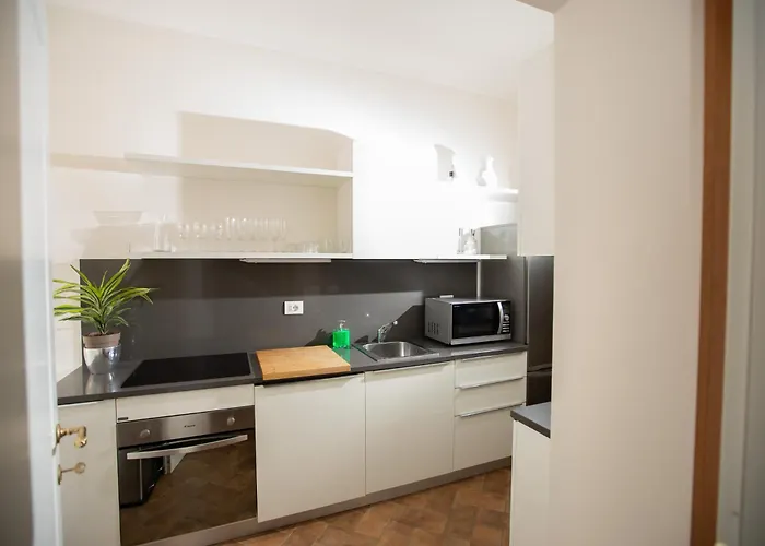 Deluxe Spanish Steps * Roma