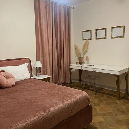 Deluxe Spanish Steps Rome