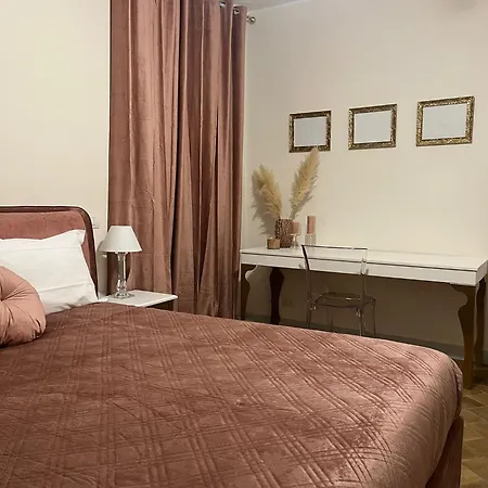 Deluxe Spanish Steps * Roma